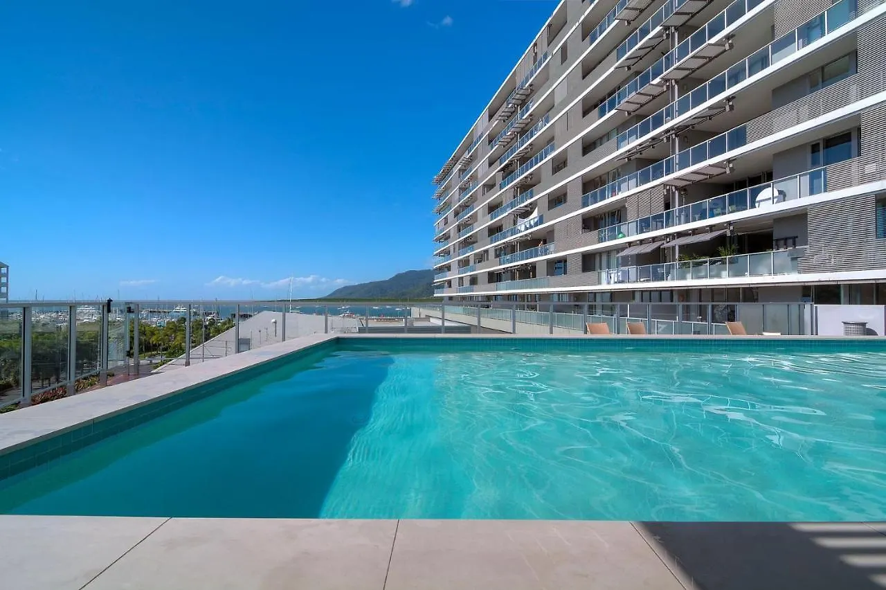 Belle Escapes Harbour Lights Waterfront Apartment 501-502 Cairns